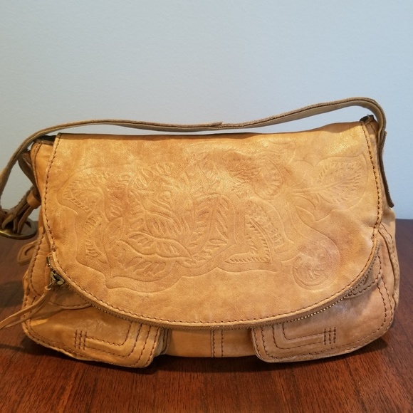Lucky Brand Handbags - Lucky Brand Italian Leather Shoulder Bag